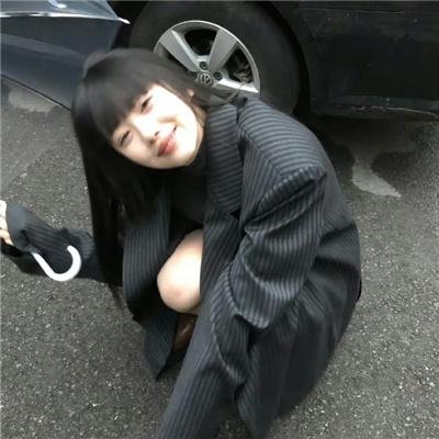 水中的女人